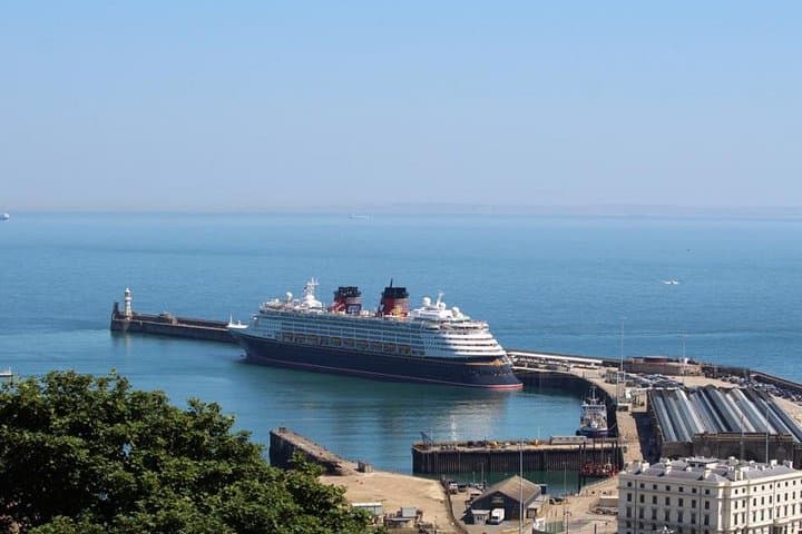 Private Transfer from London to Dover Port with Two-Hour Visit to Dover Castle photo 3