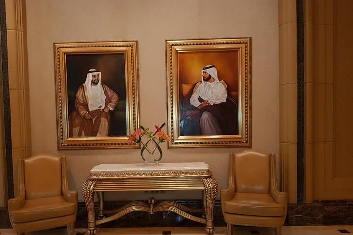 Abu Dhabi Private City Sightseeing Tour — Sheikh Zayed, Corniche & Yas Island photo 4