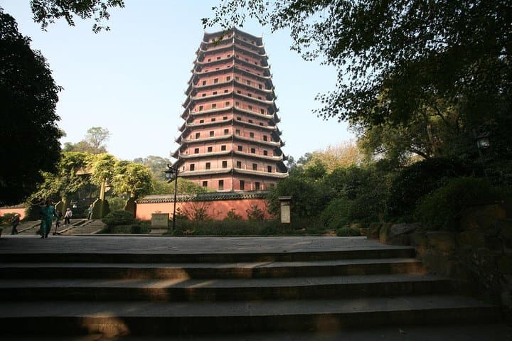 Hangzhou West Lake & Lingyin Temple Private Day Tour photo 5