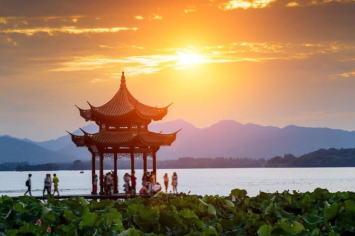 Private Hangzhou Day Trip from Shanghai: West Lake, Lingyin Temple & Meijiawu Tea Village photo 1
