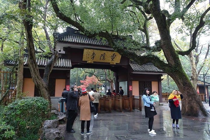 Private Hangzhou Day Trip from Shanghai: West Lake, Lingyin Temple & Meijiawu Tea Village photo 3