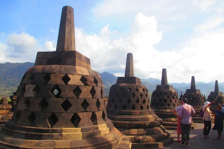 Borobudur Sunrise, Merapi Jeep Lava Tour & Prambanan Day Trip photo 2