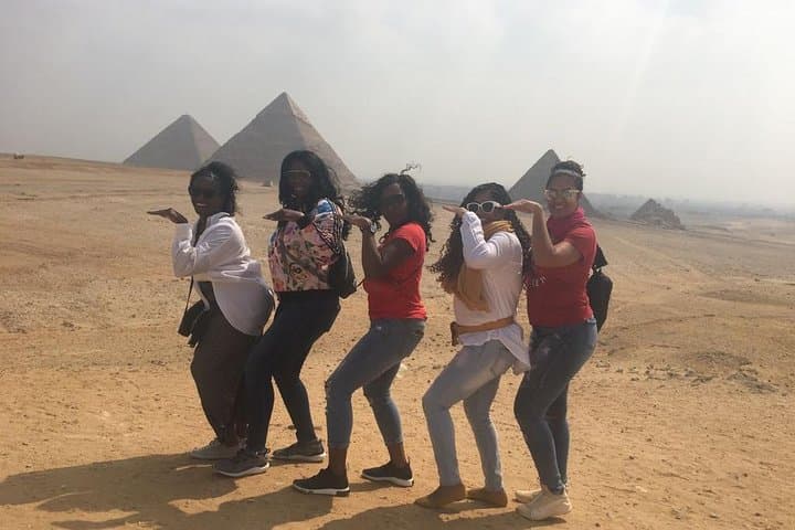 Private Day Trip: Giza, Saqqara & Dahshur Pyramids from Cairo