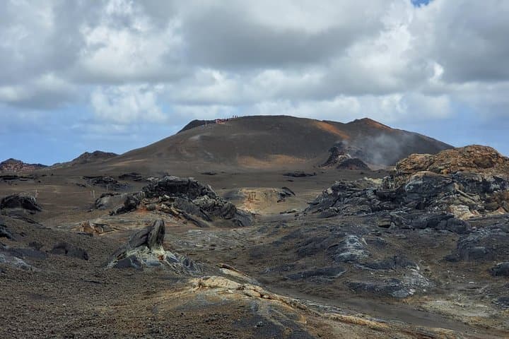 Private Volcano Tour from Hilo: Explore Kīlauea & Hilo Highlights