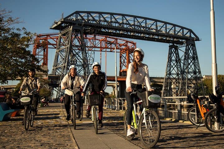 BA In a Day: Full-Day Private Bike Tour with Lunch in Buenos Aires photo 1