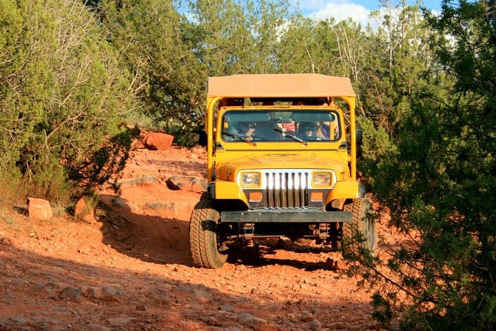 Private Sedona Jeep Tour — 2-Hour Red Rock West Off-Road in Dry Creek Basin photo 2