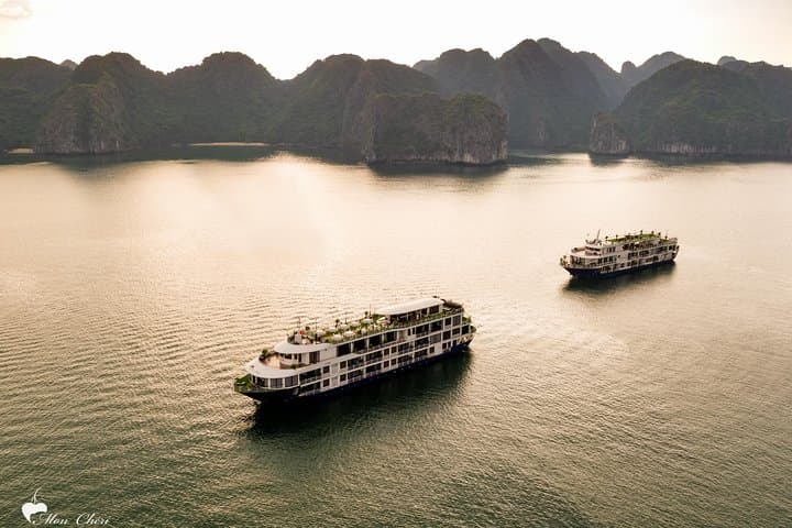 Halong Bay Overnight Luxury Cruise: 2-Day Lan Ha & Cat Ba Escape photo 6