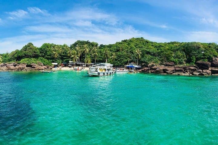 Hon Thom Cable Car & An Thoi Island Boat Tour — Snorkel Gam Ghi, May Rut and Mong Tay photo 3