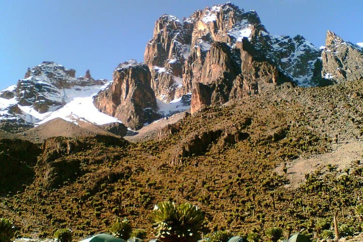 7-Day Mount Kenya Trek: Sirimon to Chogoria Summit Circuit photo 6