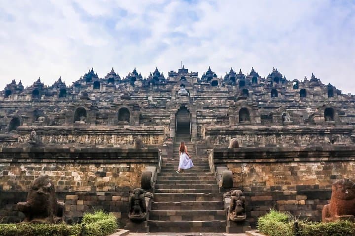 Punthuk Setumbu Sunrise, Borobudur & Mount Merapi Jeep Lava Tour from Yogyakarta photo 5