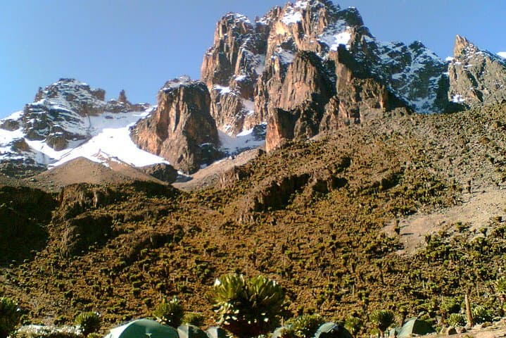 Chogoria-to-Sirimon: 5-Day Mount Kenya Traverse to Point Lenana photo 5