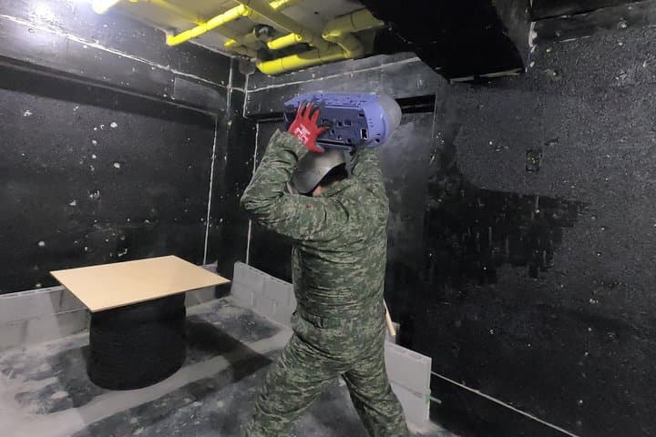 Namba Smash Room: Break Appliances and Release Instincts in Osaka photo 4