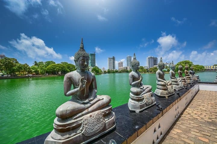 Colombo City Tour: Private Guided Highlights & Local Cuisine
