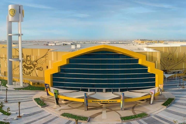 Abu Dhabi City Tour: Sheikh Zayed, Corniche & Warner Bros on Yas Island photo 6