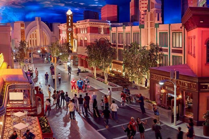Door-to-Door Transfers to Warner Bros World Abu Dhabi — Shared & Private Options photo 5