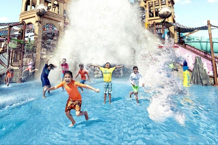 Yas Waterworld Transfers & Full-Day Access from Abu Dhabi — Shared and Private Cars photo 5