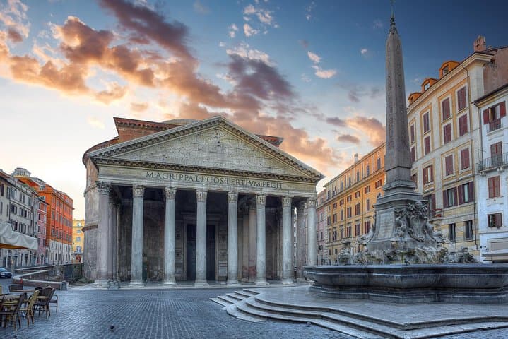 Haunted Rome Walking Tour: Crypts, Legends & Historic Sites photo 3