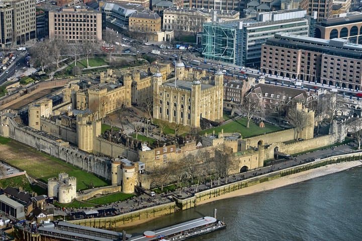 Medieval London: Self-Guided Audio Walk from Monument to the Tower photo 4