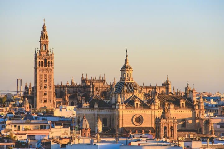 Private Half-Day Sightseeing in Seville — Alcázar, Plaza de España & Cathedral photo 5