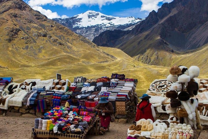 From Cusco to Lake Titicaca: Guided Day Visit to Uros and Taquile photo 4