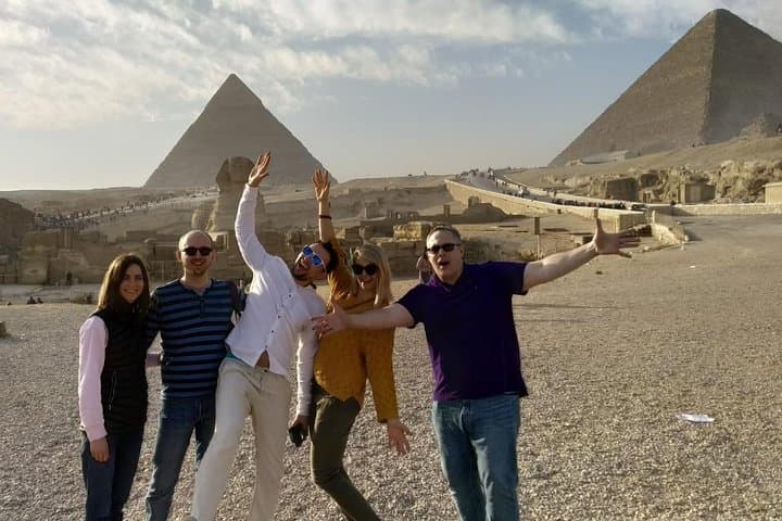 Private 8-Hour Giza Pyramids and Egyptian Museum Tour from Cairo photo 3