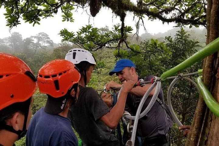 Guanacaste Zip-line Canopy Tour — High-Speed Jungle Ziplining Near Liberia photo 3