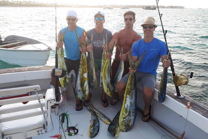 Punta Cana Deep-Sea Fishing: 4-Hour Charter Aboard Sobre Las Olas photo 2