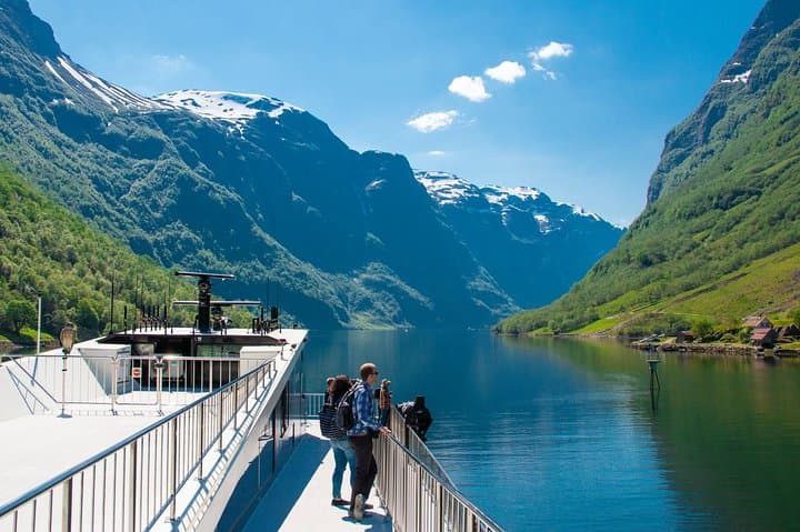 Viking Village, Nærøyfjord Cruise & Flåm Railway Day Tour from Bergen