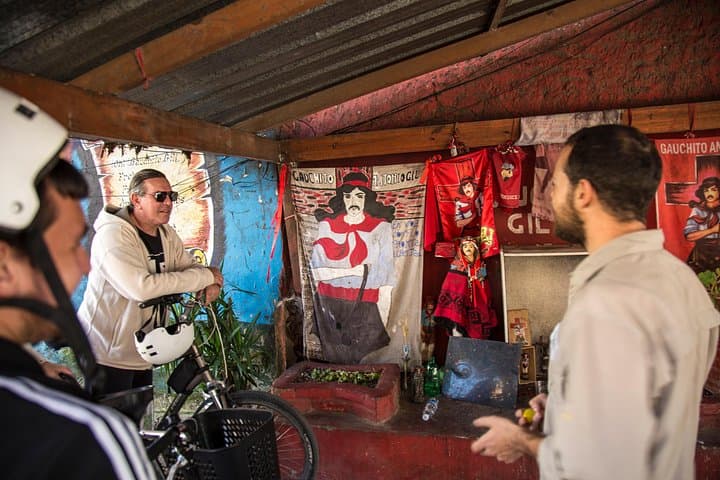 Buenos Aires Bike Tour: La Boca, San Telmo & Reserva Ecologica in 4 Hours photo 3