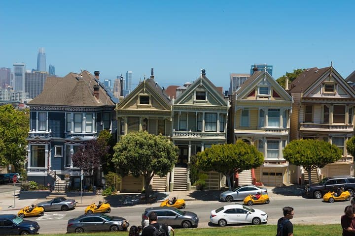 San Francisco GoCar Tour: Twin Peaks, Painted Ladies & Haight-Ashbury