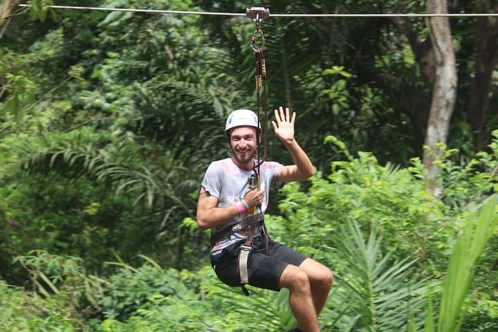 Zipline Over the Kwahu Plateau: Day Trip from Accra to Kwahu Rock City