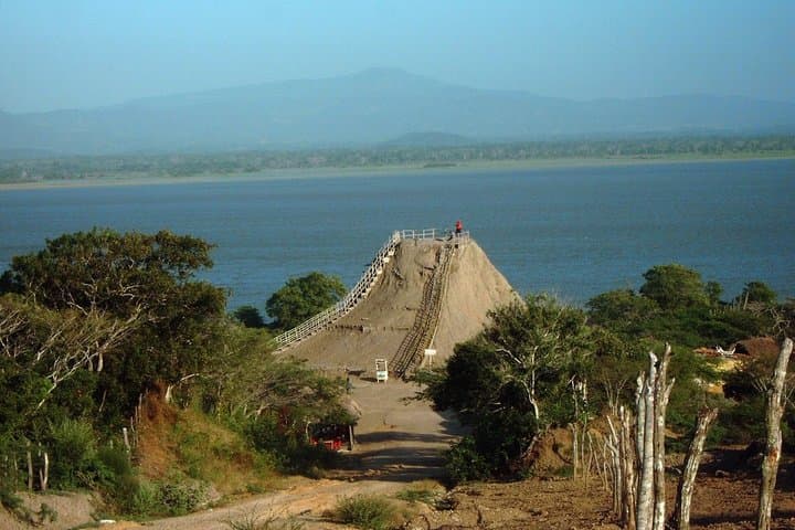 Half-Day Mud Volcano & Beach Bath from Cartagena — El Totumo Excursion photo 5