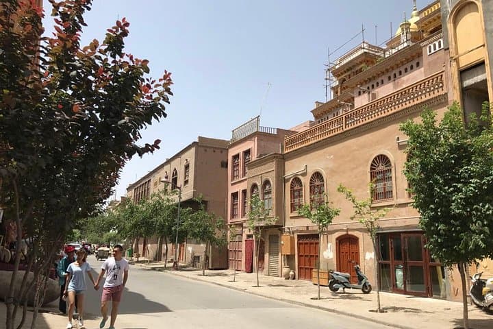 Kashgar & Karakul Lake: 2-Day Private Silk Road Expedition from Urumqi photo 3