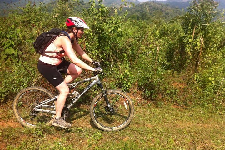 Soc Son Electric Mountain Bike Trails from Hanoi: 28–32 km Adventure photo 2