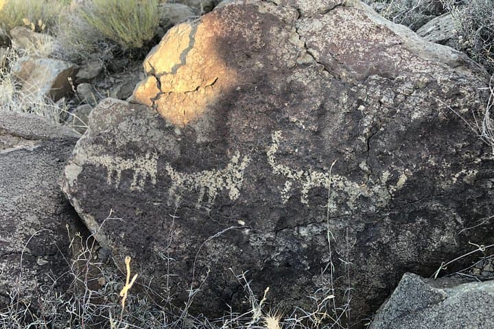 Explore Ancient Sinagua Ruins on a Sedona Archaeology Hiking Tour