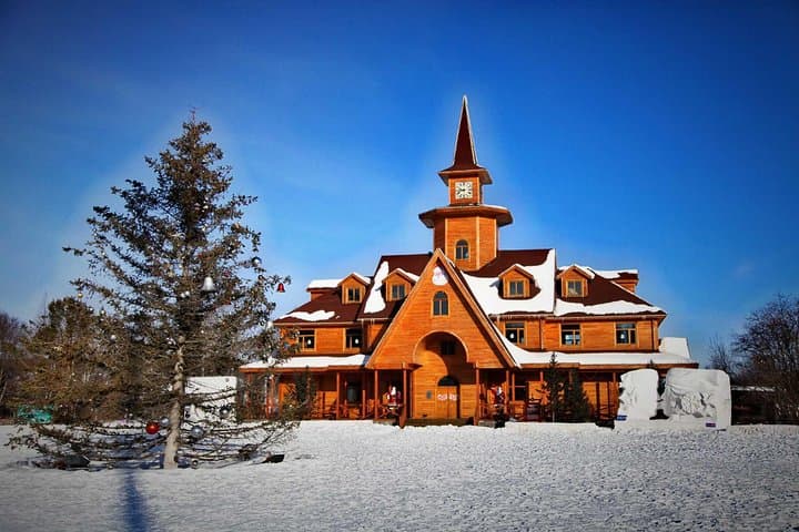 4-Day Mohe & Arctic Village Private Tour — China's No Night City and the Northern Lights photo 2