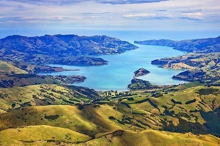 Lyttelton to Akaroa: Twin Harbour Shore Excursion & Akaroa Harbour Nature Cruise photo 1