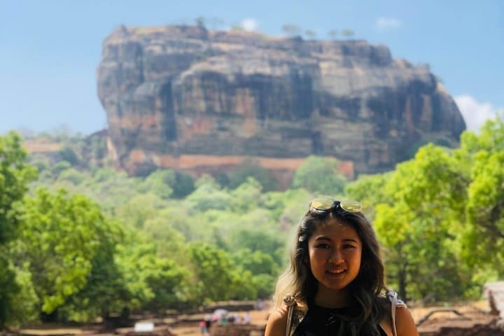 Sigiriya & Dambulla Day Trip: Climb Lion Rock and Visit the Dambulla Cave Temples
