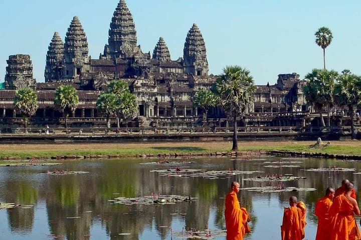 Full-Day Angkor Wat, Ta Prohm & Bayon Small-Group Tour | Siem Reap Temples photo 4