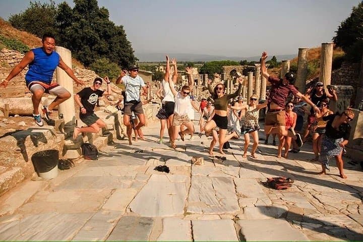 Aegean Delight 8-Day: Istanbul to Ephesus, Pamukkale & Gallipoli photo 2