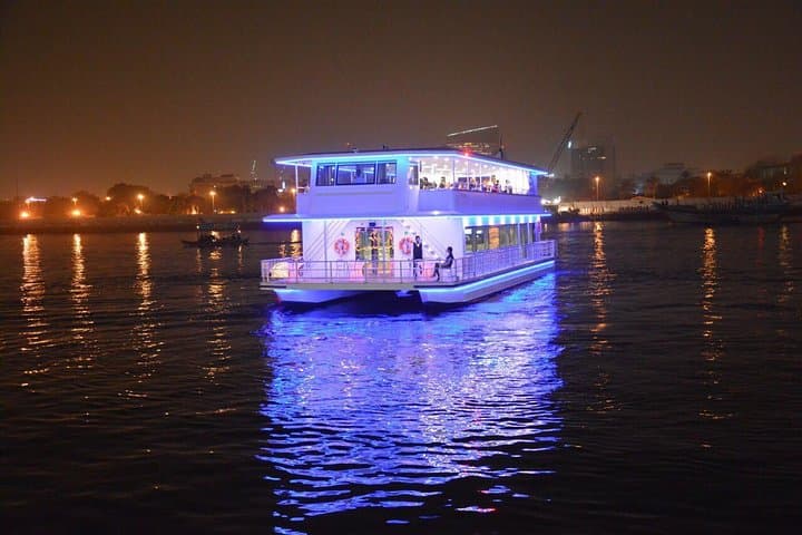 Dubai Marina Glass Dinner Cruise: 90-Min Night Cruise with 5★ Buffet photo 2
