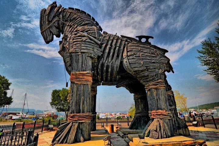 8-Day Private Tour: Istanbul, Troy, Ephesus & Pamukkale photo 2