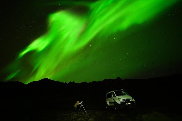 Reykjavík Super-Jeep Northern Lights Chase: Small-Group Aurora Tour photo 5