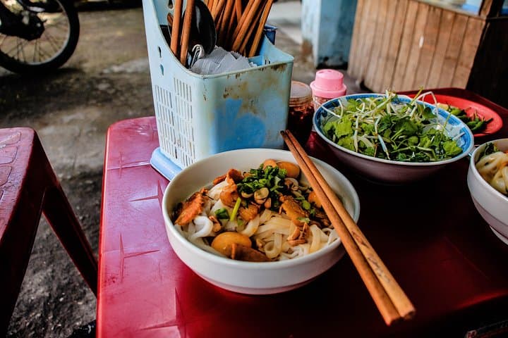 Essential Hoi An Food Tour: A 5-Hour Half-Day Culinary Walk Through the Ancient Town photo 3