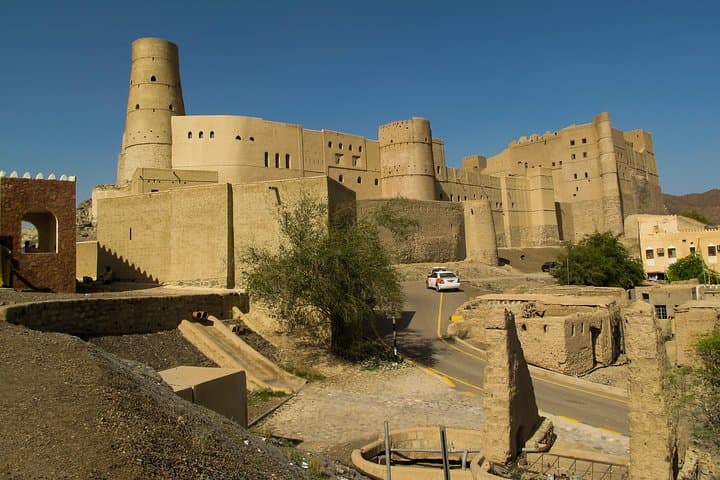 Nizwa, Jabreen & Bahla: A Day Exploring Oman’s Ancient Forts