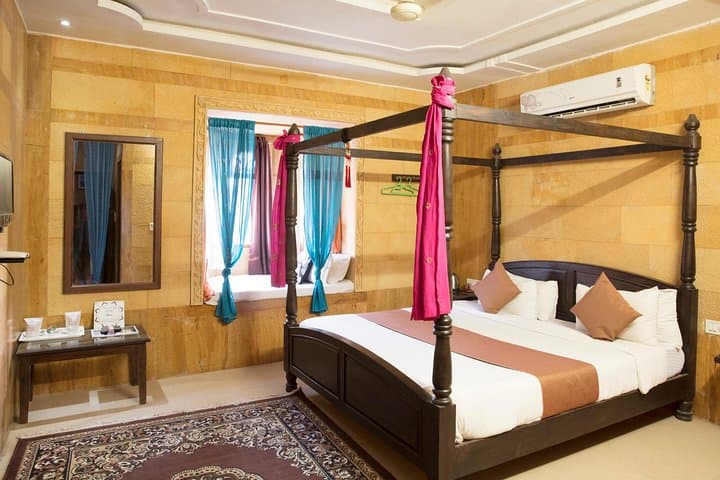 Luxury Thar Desert Camp: 2-Night Jaisalmer Desert Experience photo 5
