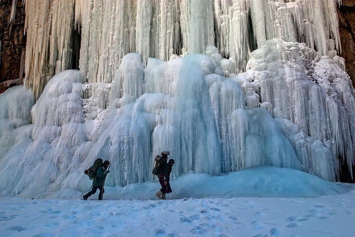 Chadar Trek: Walking the Frozen Zanskar River — A Winter Trekking Guide
