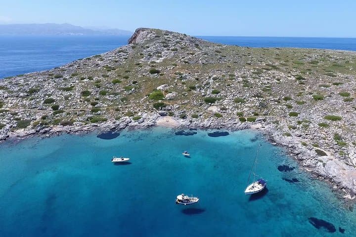 Sail to Dia Island: Half-Day Snorkel, Swim & Greek Lunch from Heraklion photo 2