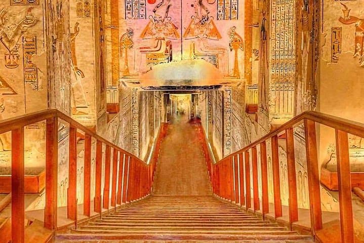 Egypt Luxury Honeymoon: Nile Cruise, Pyramids & Red Sea Relaxation photo 6