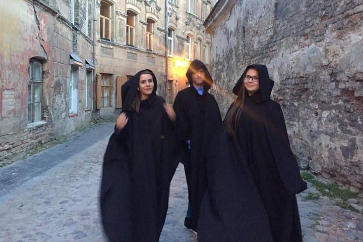 Warsaw Ghost Stories Private Night Tour: Old Town Walking Experience